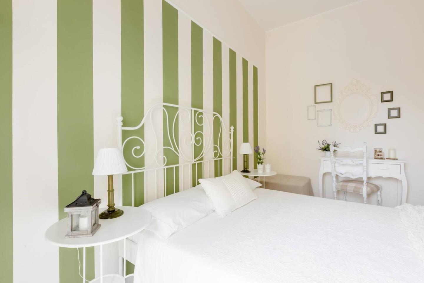 Il Re Degli Scalzi Hotel Matera Luaran gambar