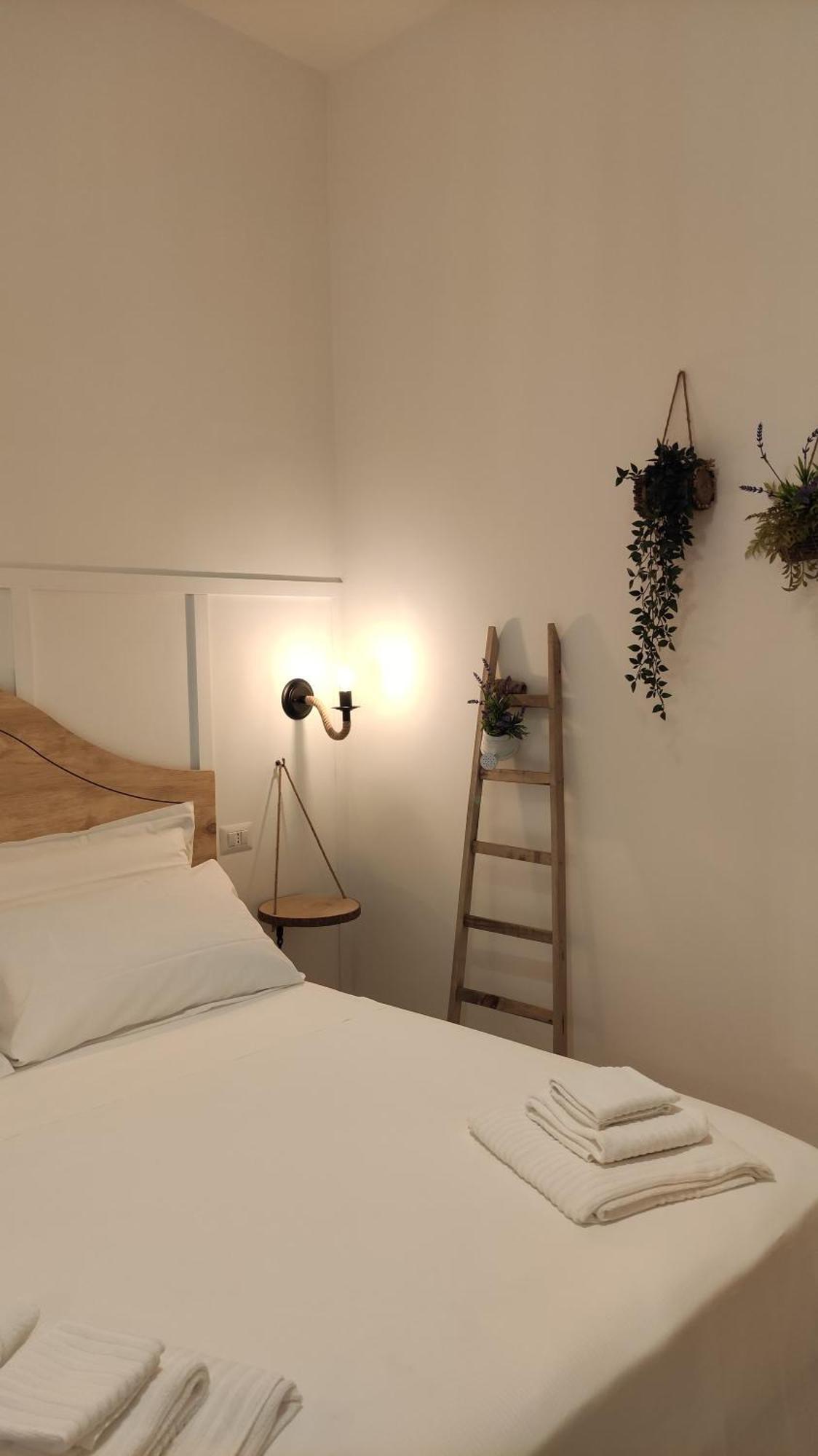 Il Re Degli Scalzi Hotel Matera Luaran gambar