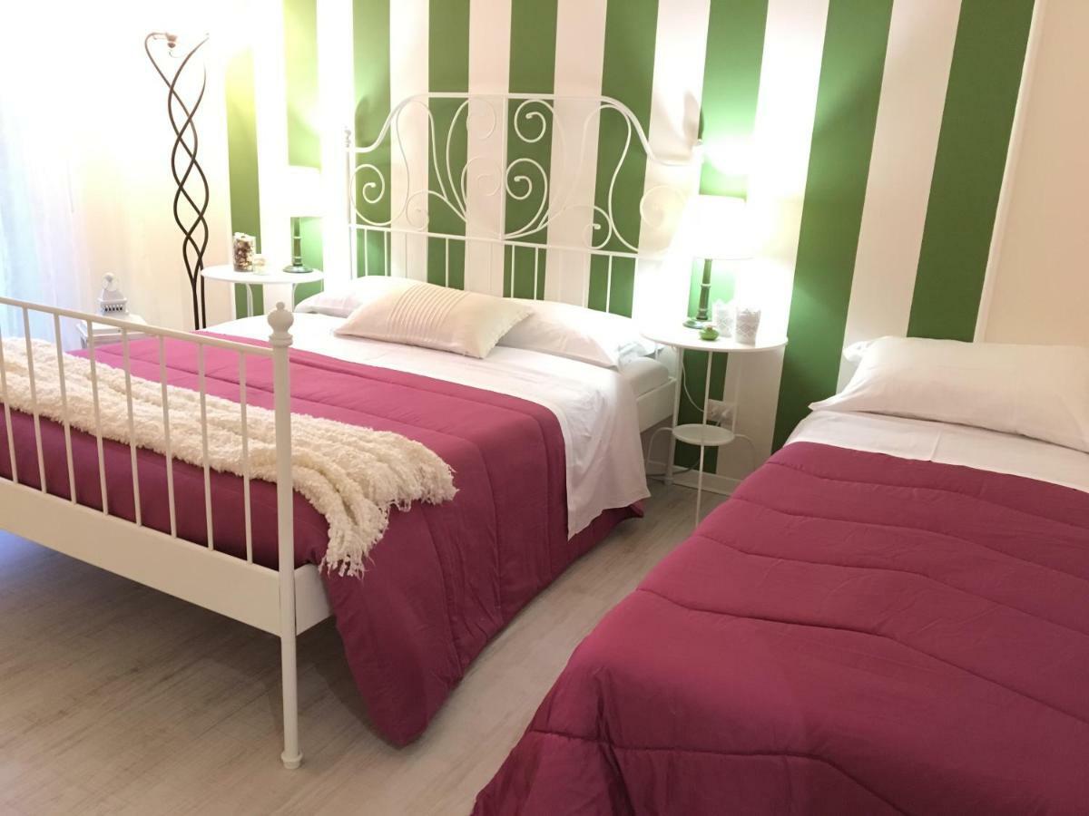 Il Re Degli Scalzi Hotel Matera Luaran gambar